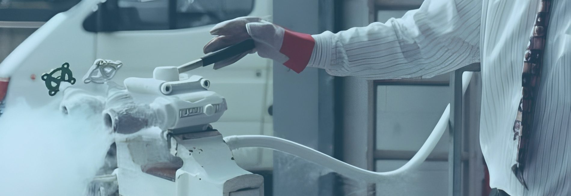 CRYOGENIC & INDUSTRIAL GAS VALVES